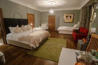 Отели типа «постель и завтрак» Sea View D4 Дублин Семейный номер Делюкс-3